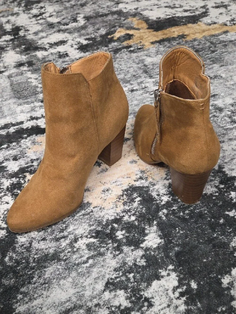 JustFab Mazie Camel Ankle Booties Size 10 Block Heel